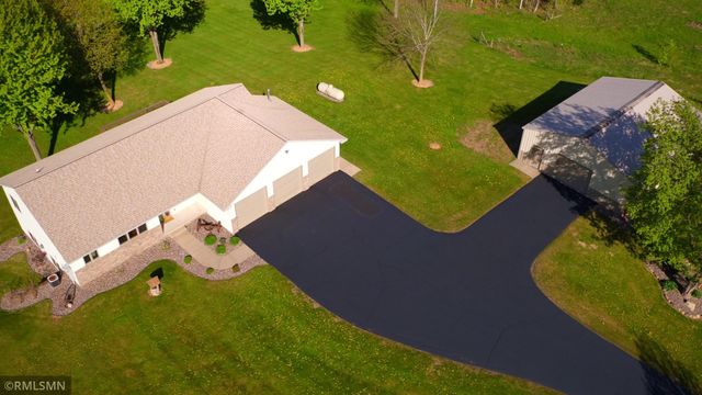 574 250th Street, Woodville, WI 54028