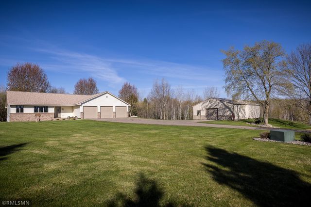 574 250th Street, Woodville, WI 54028