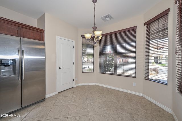 11751 W DALEY Lane, Sun City, AZ 85373