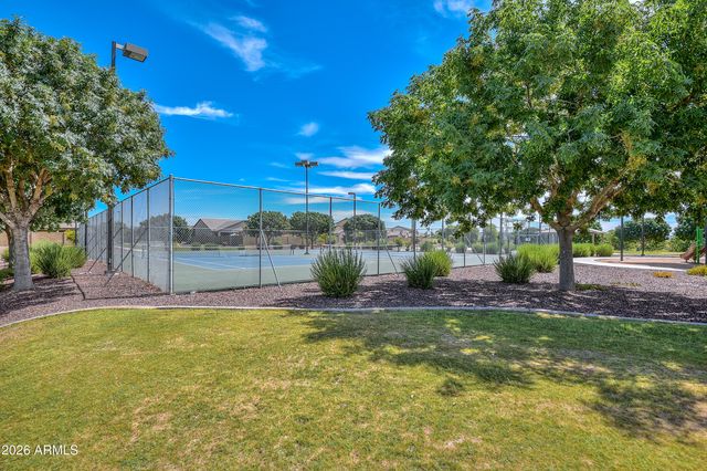 11751 W DALEY Lane, Sun City, AZ 85373