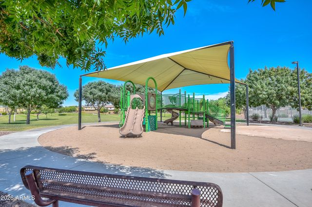 11751 W DALEY Lane, Sun City, AZ 85373
