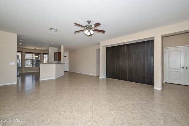 11751 W DALEY Lane, Sun City, AZ 85373