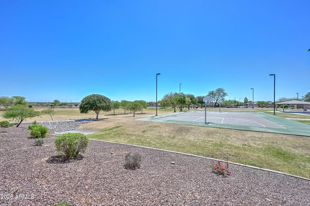 11751 W DALEY Lane, Sun City, AZ 85373