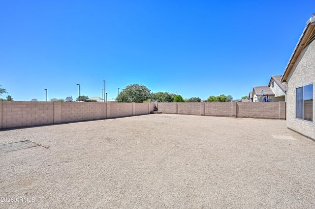 11751 W DALEY Lane, Sun City, AZ 85373