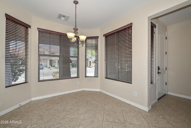 11751 W DALEY Lane, Sun City, AZ 85373
