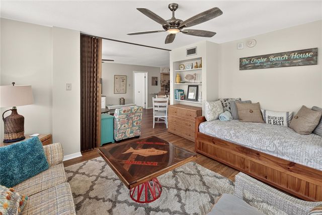 15002 WINDWARD Dr 407, Corpus Christi, TX 78418