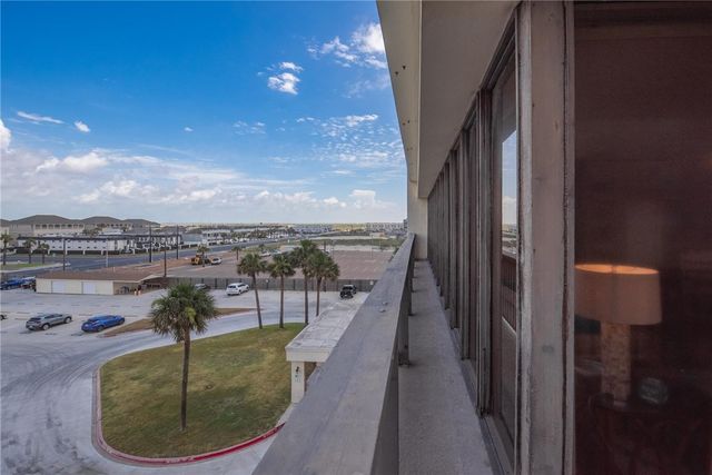15002 WINDWARD Dr 407, Corpus Christi, TX 78418