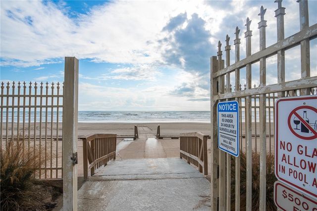 15002 WINDWARD Dr 407, Corpus Christi, TX 78418