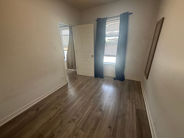 3420 W Irving Park Avenue 35, Chicago, IL 60618