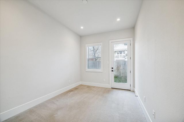 1412 Lawrence Street, Houston, TX 77008