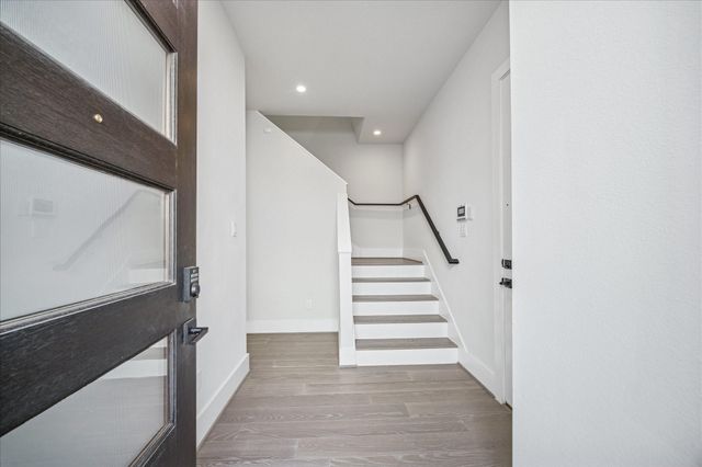 1412 Lawrence Street, Houston, TX 77008