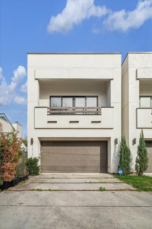 1412 Lawrence Street, Houston, TX 77008