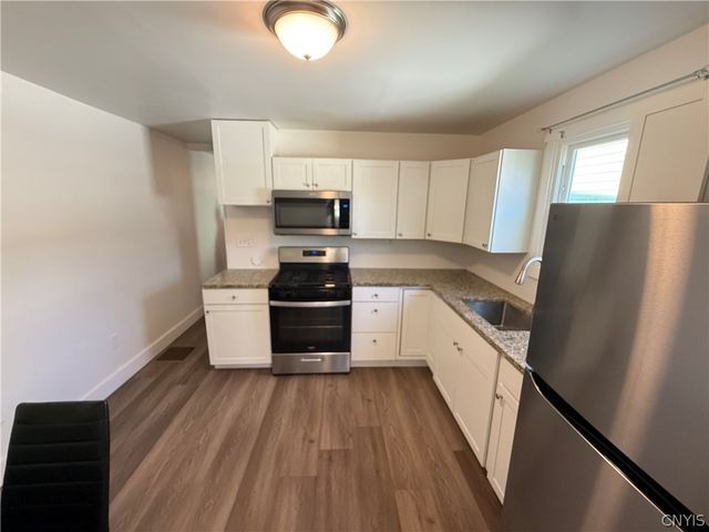 10 Chase Street, Auburn, NY 13021