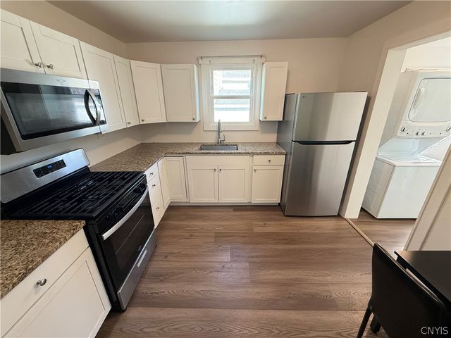 10 Chase Street, Auburn, NY 13021