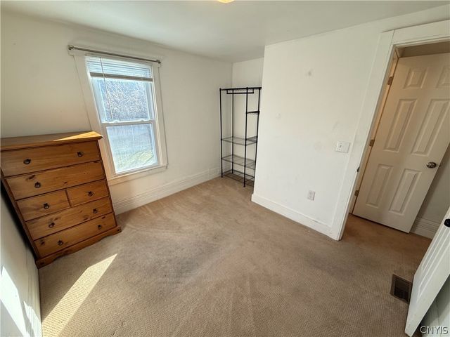 10 Chase Street, Auburn, NY 13021