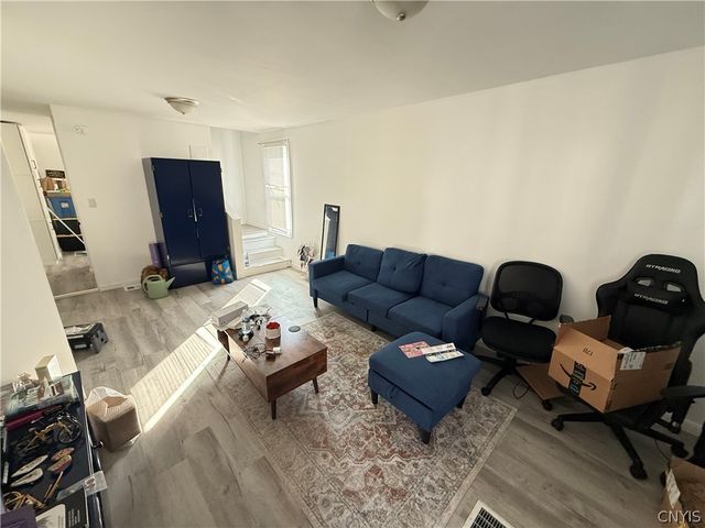 10 Chase Street, Auburn, NY 13021