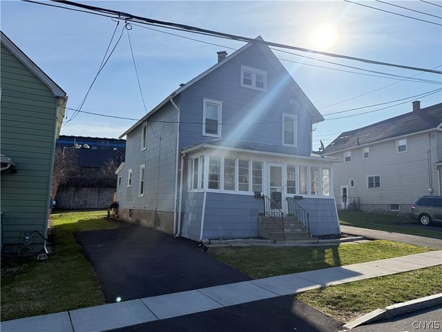 10 Chase Street, Auburn, NY 13021