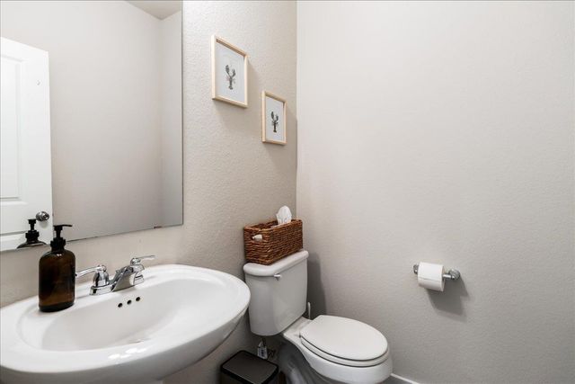 17103B Crane Fly DR, Pflugerville, TX 78660