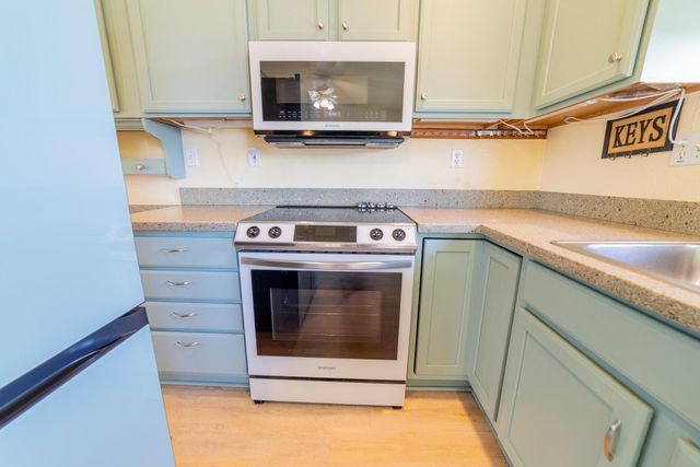 1185 Rosebud Avenue, Okeechobee, FL 34974