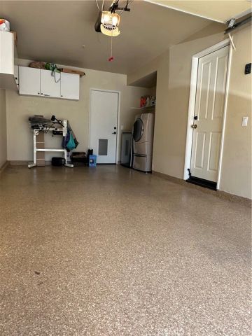70 Chantilly, Irvine, CA 92620