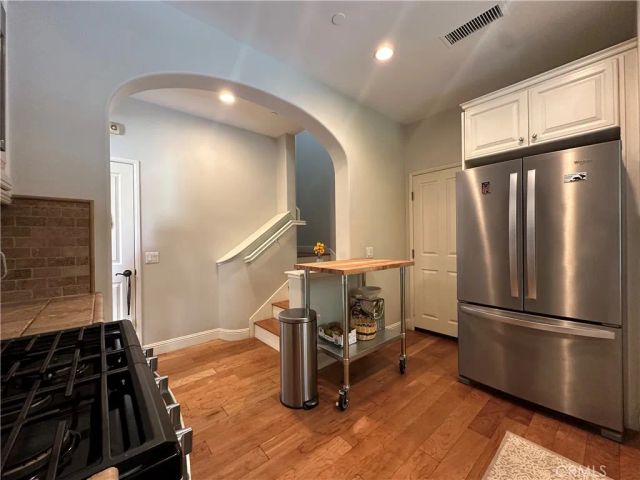 70 Chantilly, Irvine, CA 92620