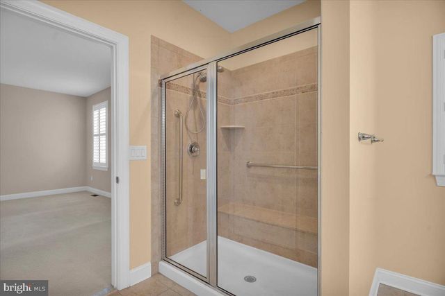 3 REMINGTON DR, West Berlin, NJ 08091