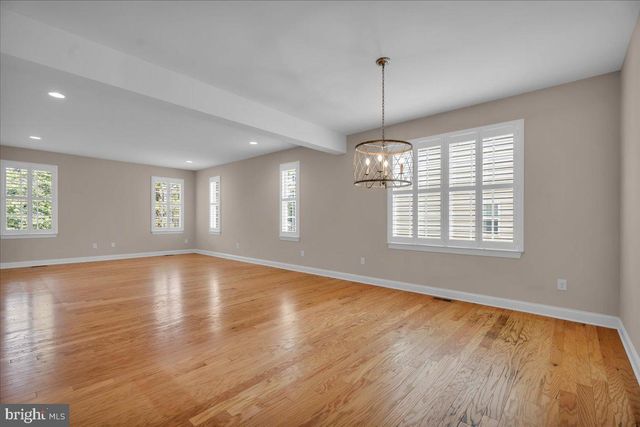 3 REMINGTON DR, West Berlin, NJ 08091