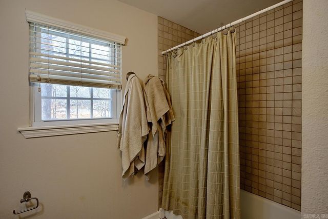 602 E Sevier St, Benton, AR 72015