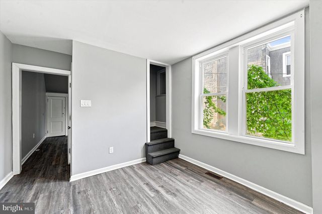 5919 CHESTER AVE, Philadelphia, PA 19143