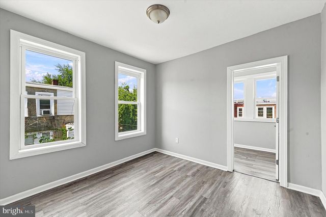 5919 CHESTER AVE, Philadelphia, PA 19143