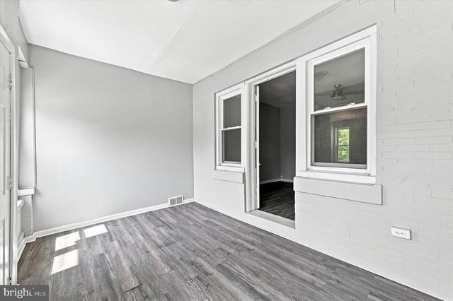 5919 CHESTER AVE, Philadelphia, PA 19143