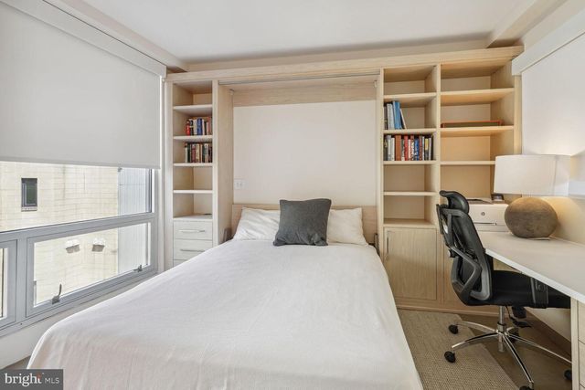 2351 Champlain St NW Apt P3, Washington, DC 20009