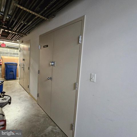 2351 Champlain St NW Apt P3, Washington, DC 20009