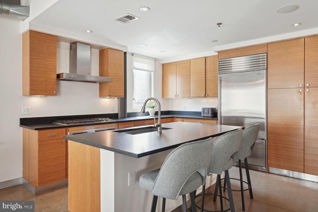 2351 Champlain St NW Apt P3, Washington, DC 20009