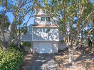29 Marsh Island Lane, Isle Of Palms, SC 29451