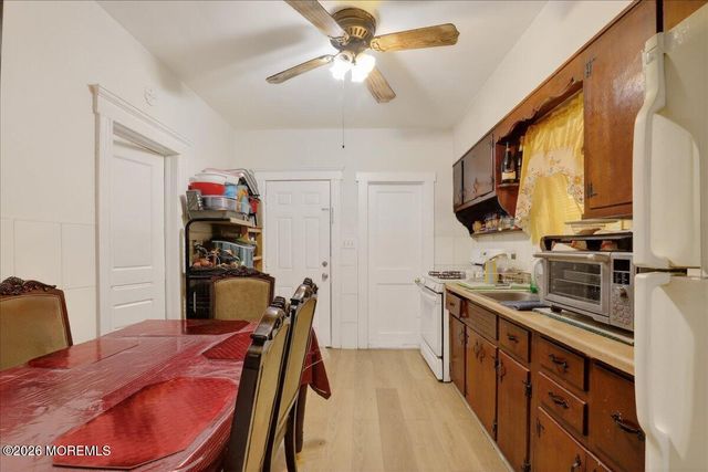 72 Pulaski Avenue, Carteret, NJ 07008