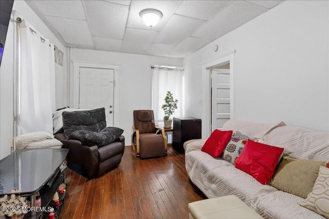 72 Pulaski Avenue, Carteret, NJ 07008