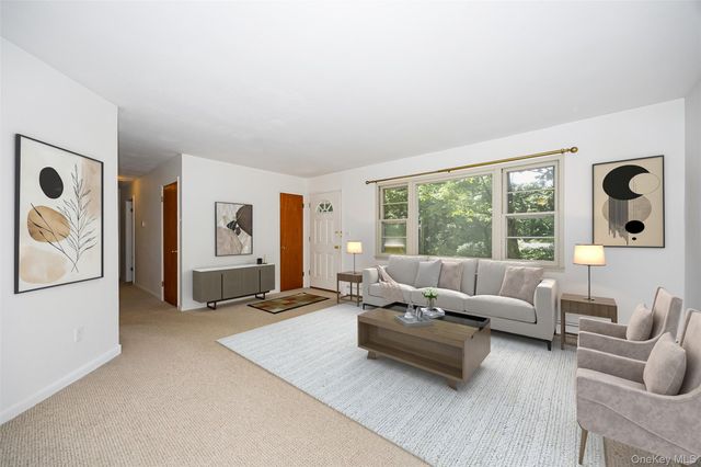 662 Willow Brook Road, Clinton Corners, NY 12514