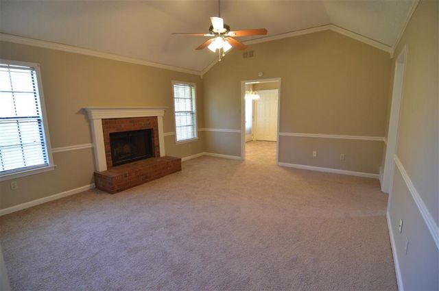 2717 DEER GLADE LN, Memphis, TN 38133