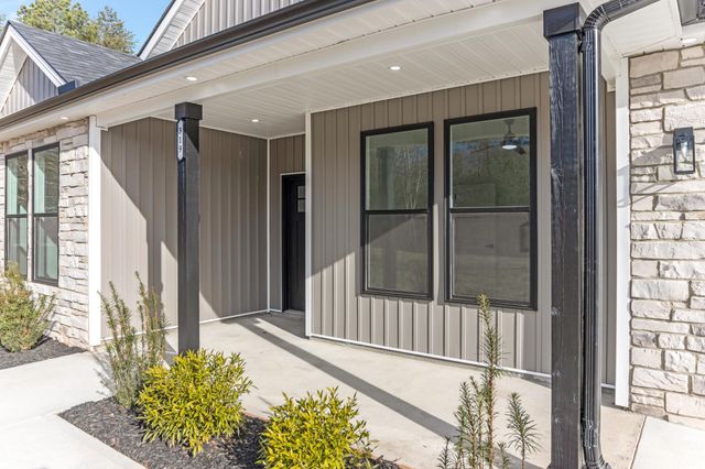 319 Gwinn Mill Road, Pauline, SC 29376