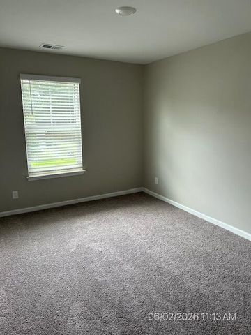 190 Lagoona Drive, Summerville, SC 29483