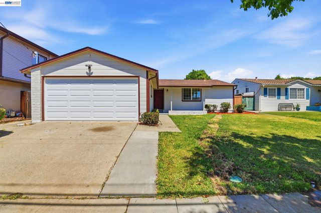 31070 Meadowbrook Ave, Hayward, CA 94544