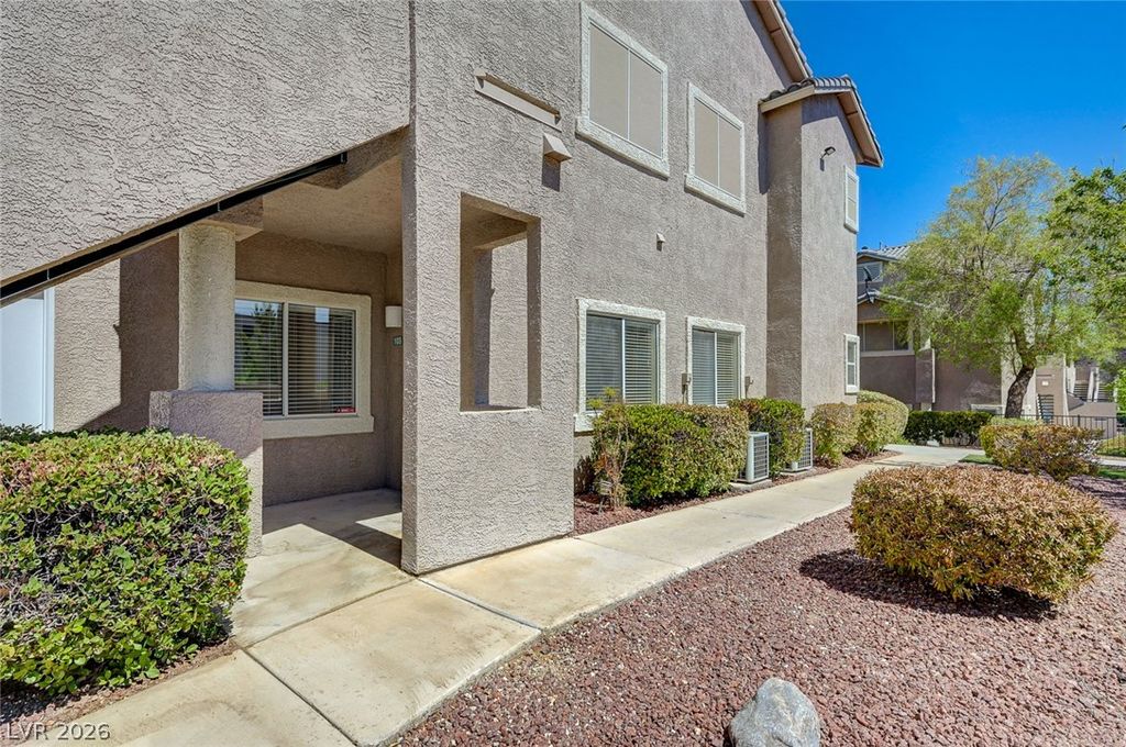2152 Gravel Hill Street 103, Las Vegas, NV 89117 — exterior