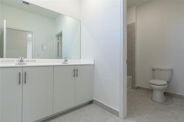 12990 SW 229th Ter, Miami, FL 33170