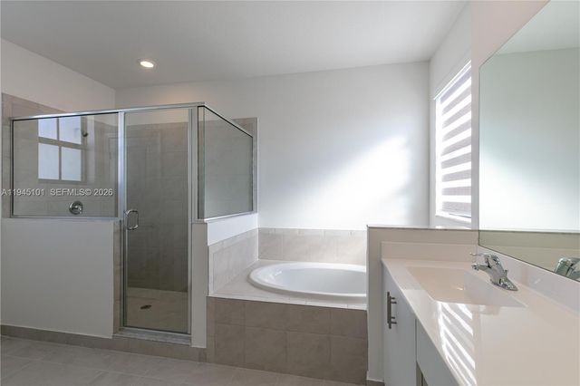 12990 SW 229th Ter, Miami, FL 33170