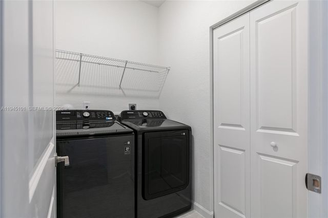 12990 SW 229th Ter, Miami, FL 33170