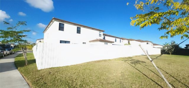 12990 SW 229th Ter, Miami, FL 33170