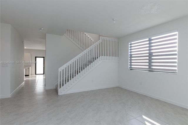 12990 SW 229th Ter, Miami, FL 33170