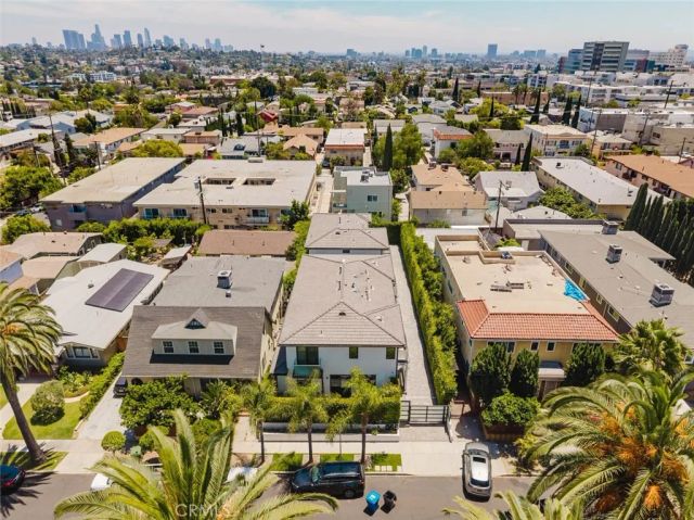 4418 Kingswell Avenue, Los Angeles, CA 90027