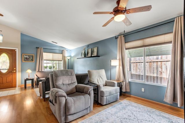 10659 Basie Way, Rancho Cordova, CA 95670